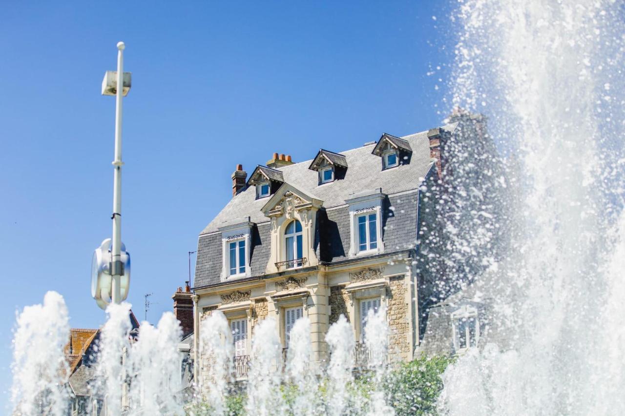 Castel Saint Clair - Trois Pieces - Deauville Centre Luaran gambar
