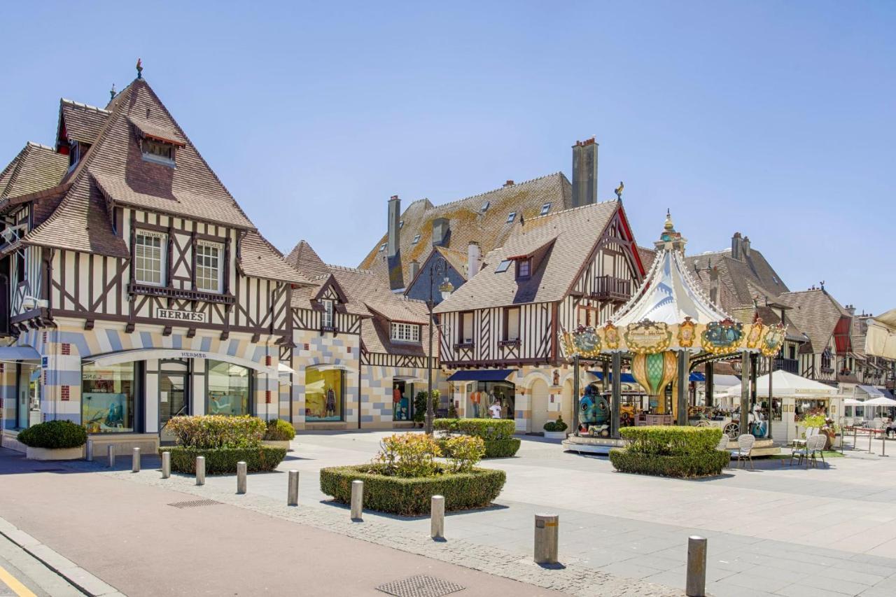 Castel Saint Clair - Trois Pieces - Deauville Centre Luaran gambar